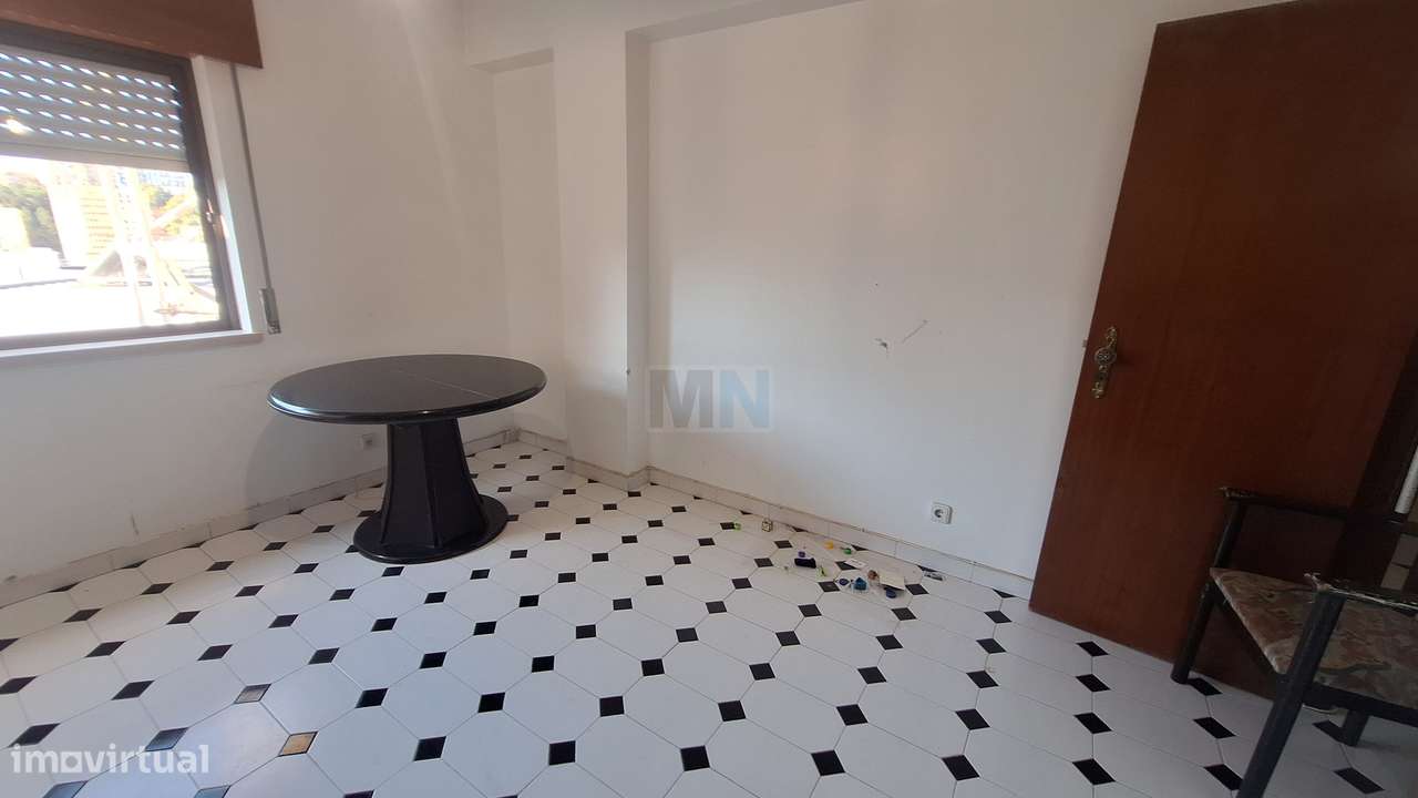 T1 Mobilado próximo da Av Elisio de Moura - Grande imagem: 4/9