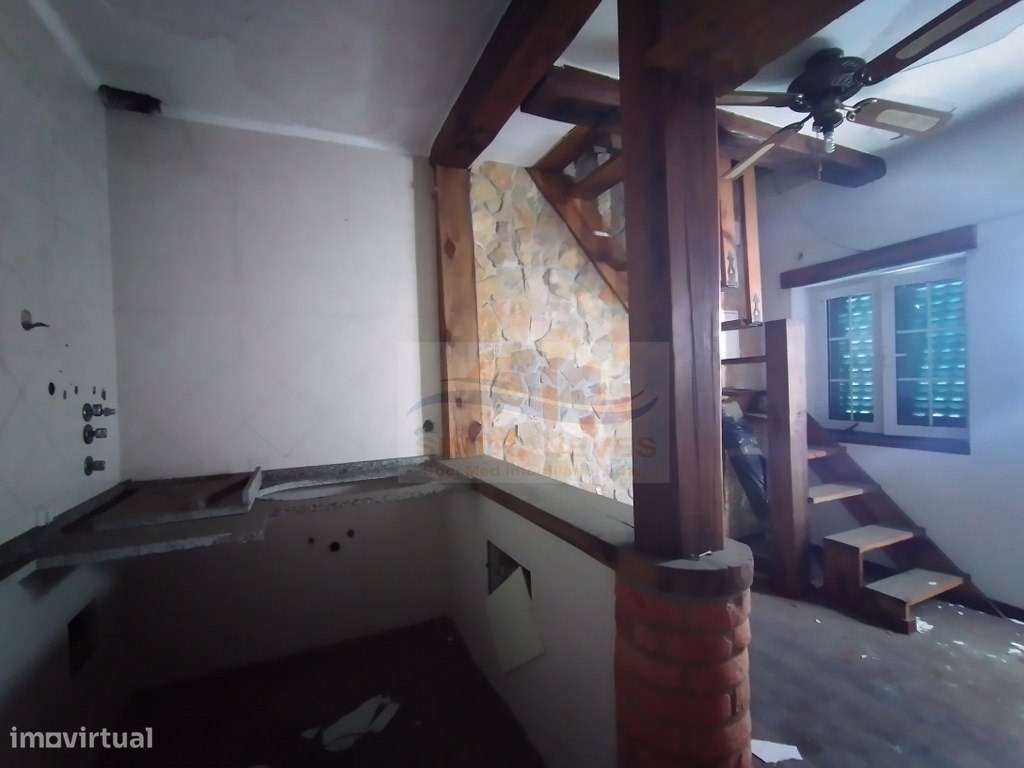 Moradia T1 remodelada - Torre da Marinha, Moradia térrea, com entra...-9