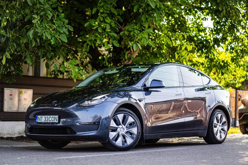 Tesla Model Y 2022