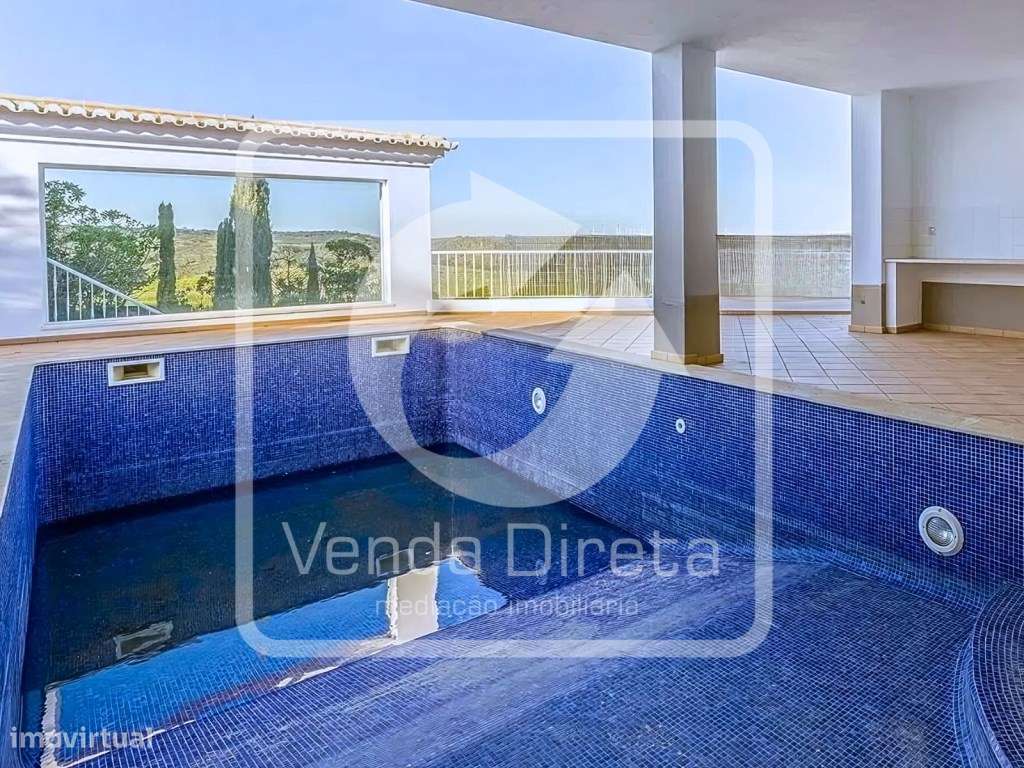 Moradia de Luxo T4 no Prestigiado Santo António Golf Resort - Buden... - Grande imagem: 3/43