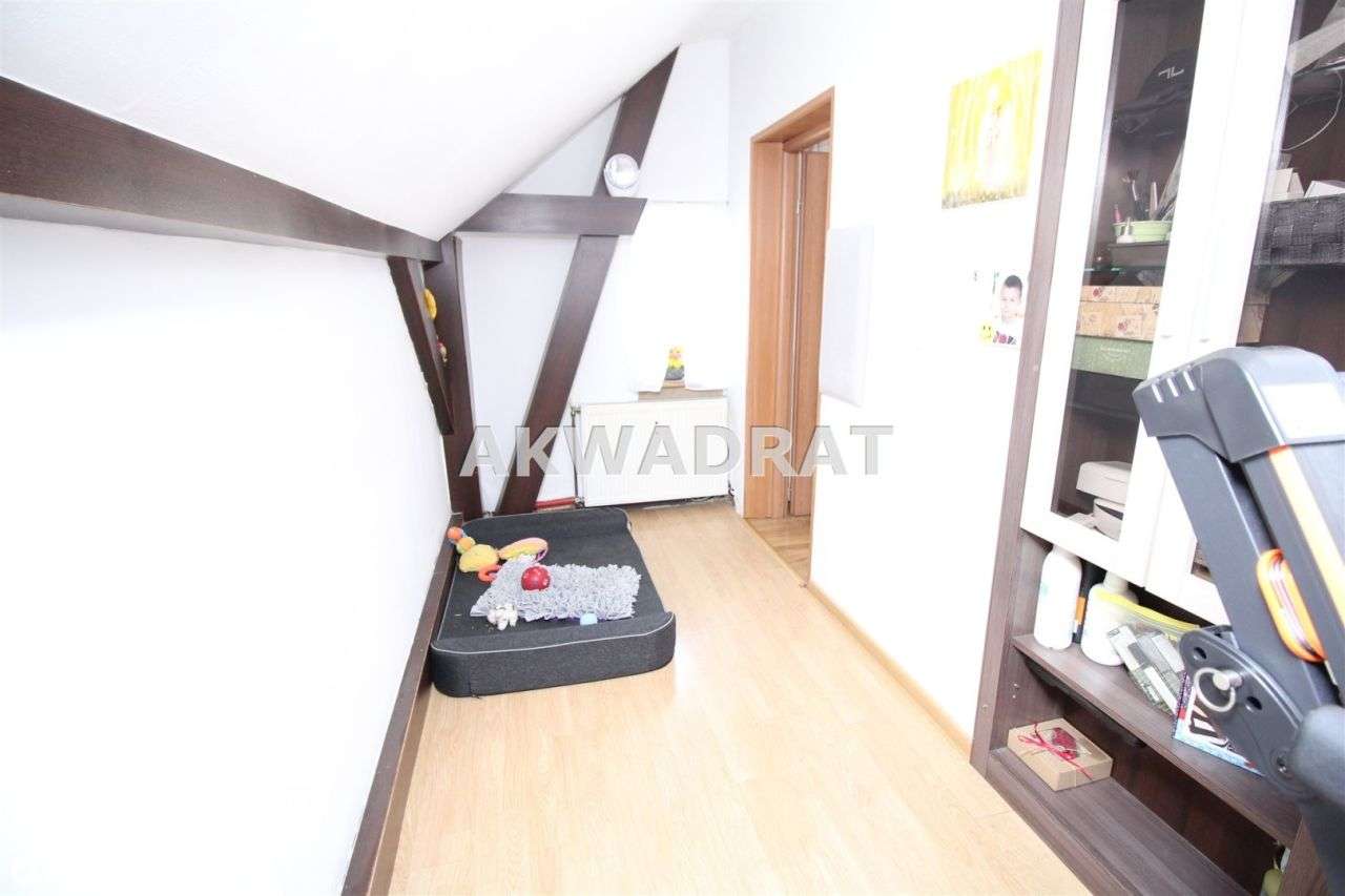 Mieszkanie, 77 m², Wałbrzych-10