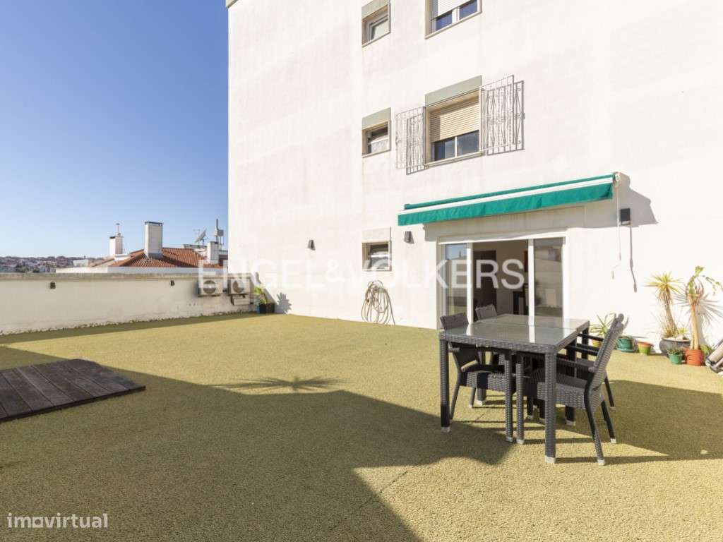 T1 em Benfica com Terraço de 90m² - Grande imagem: 5/26