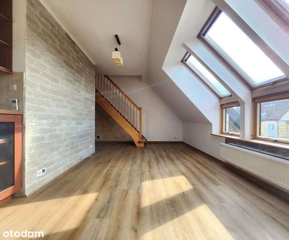 Dwupoziomowe mieszkanie z balkonem- Os. Bukowo - Pełny obrazek: 2/10