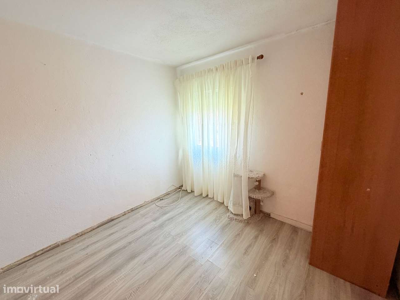 Apartamento T4 duplex Charquinho, Benfica, Lisboa-11