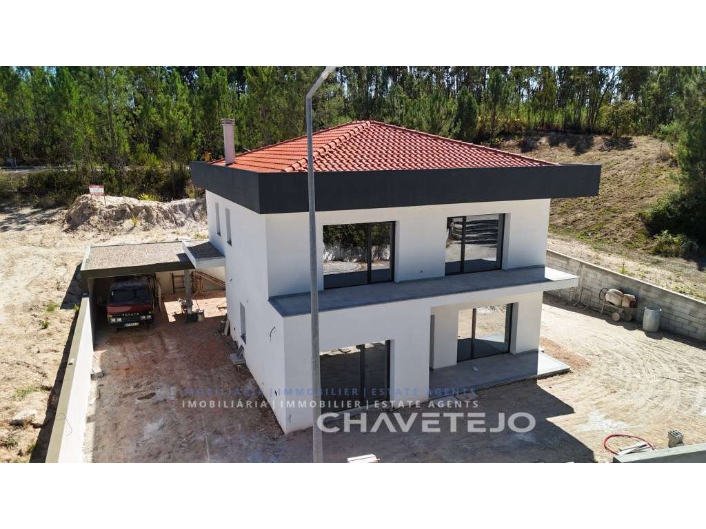 Moradia Nova T4 em Ansião - Grande imagem: 2/22