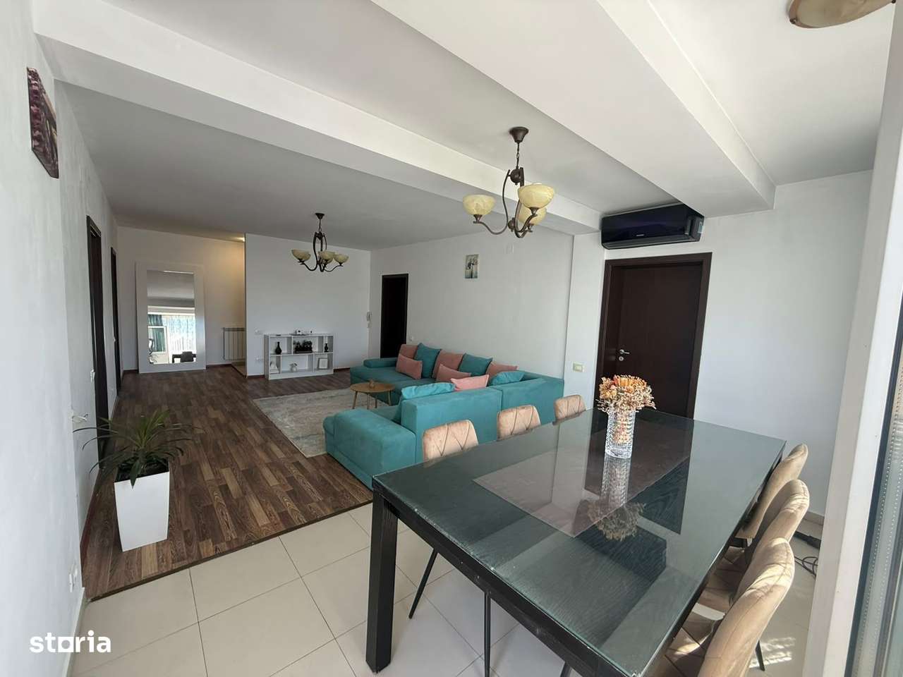 Apartament modern, 3 camere, loc de parcare, zona Lipovei