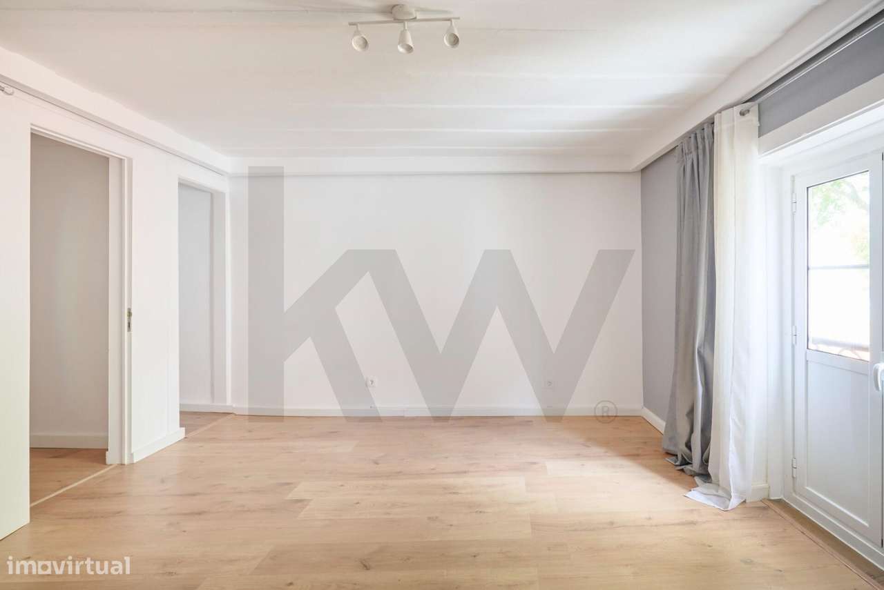 APARTAMENTO RENOVADO T1+1 JUNTO AO CASTELO SÃO JORGE-9