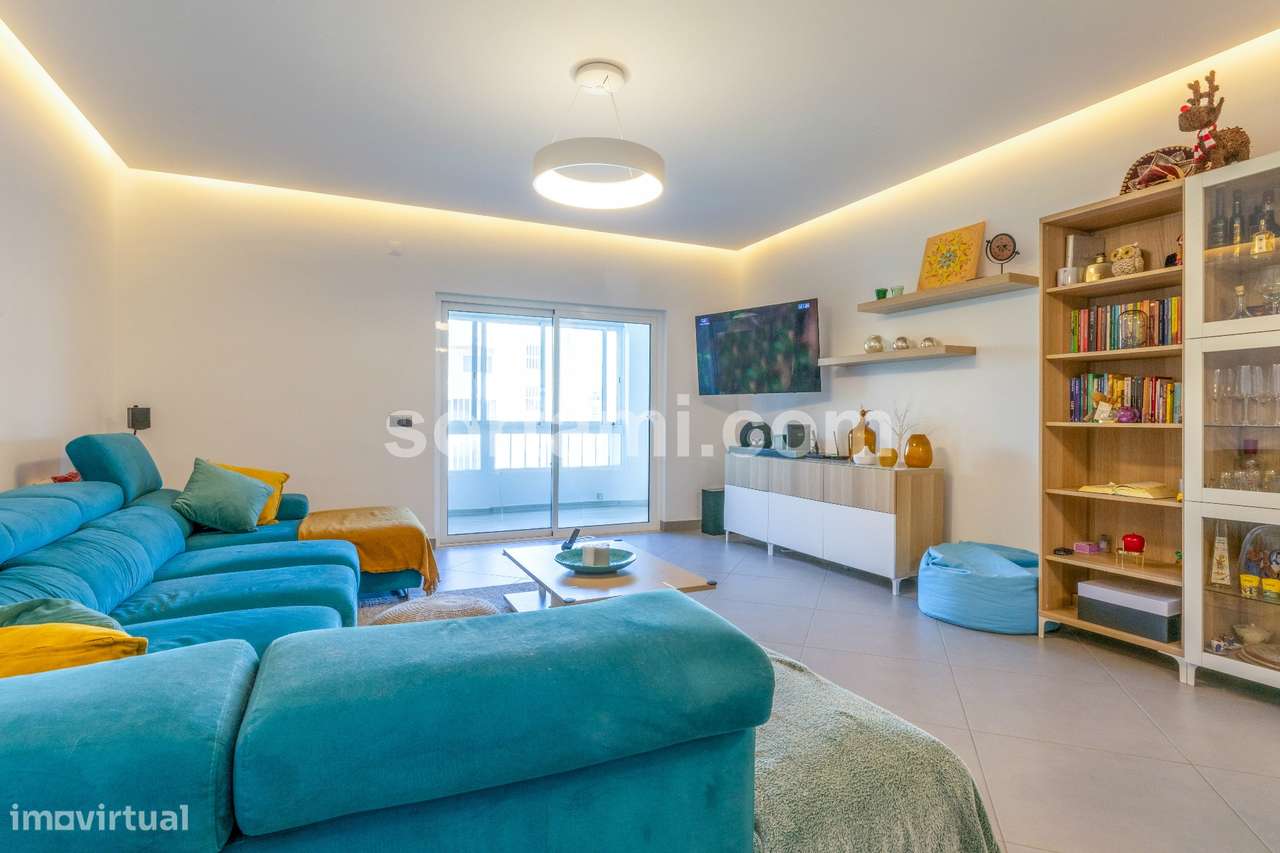 Apartamento T3 Venda em Quarteira,Loulé - Grande imagem: 2/18