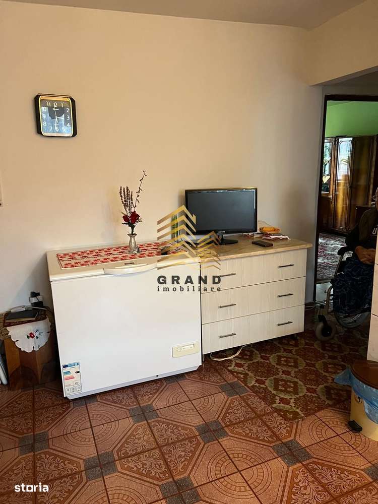 APARTAMENT DE VANZARE| IMPARATUL TRAIAN| DECOMANDAT| 50MPU |-1