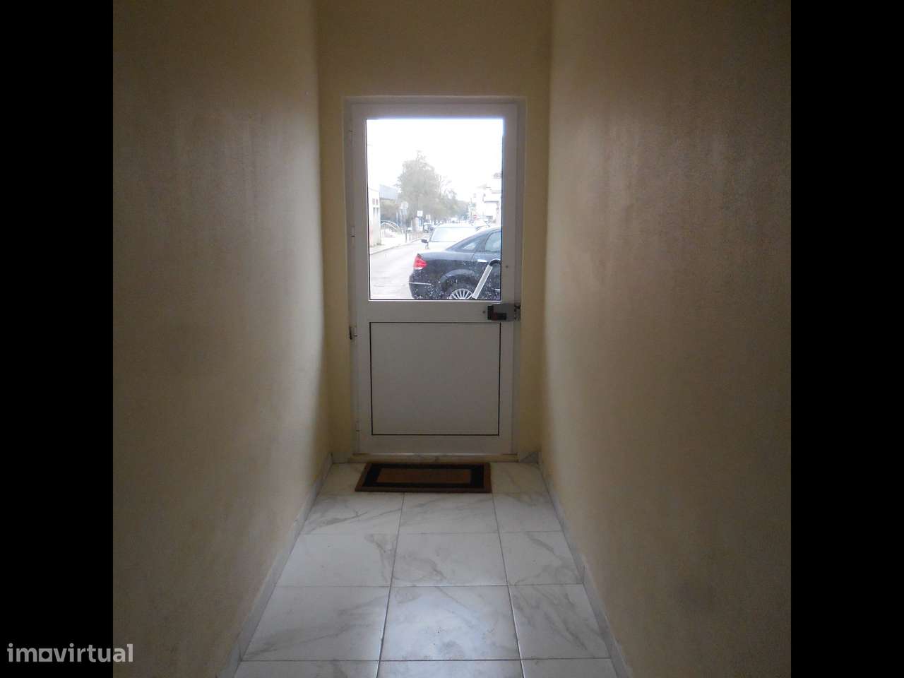 VENDO ARRENDADO, T2 em bom estado na Baixa da Banheira - Grande imagem: 5/13