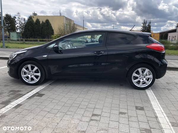 Kia Pro_cee'd 1.4 L - 2