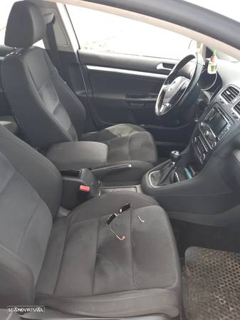 VW Golf Variant 1.6 TDi Confortline - 3