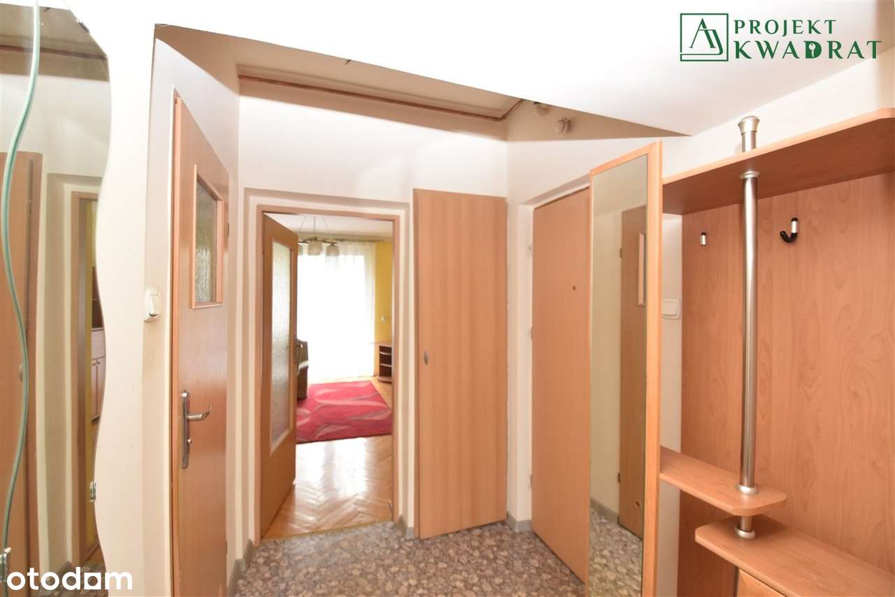 Słoneczne mieszkanie z balkonem| Piętro 2|Łabędy-9