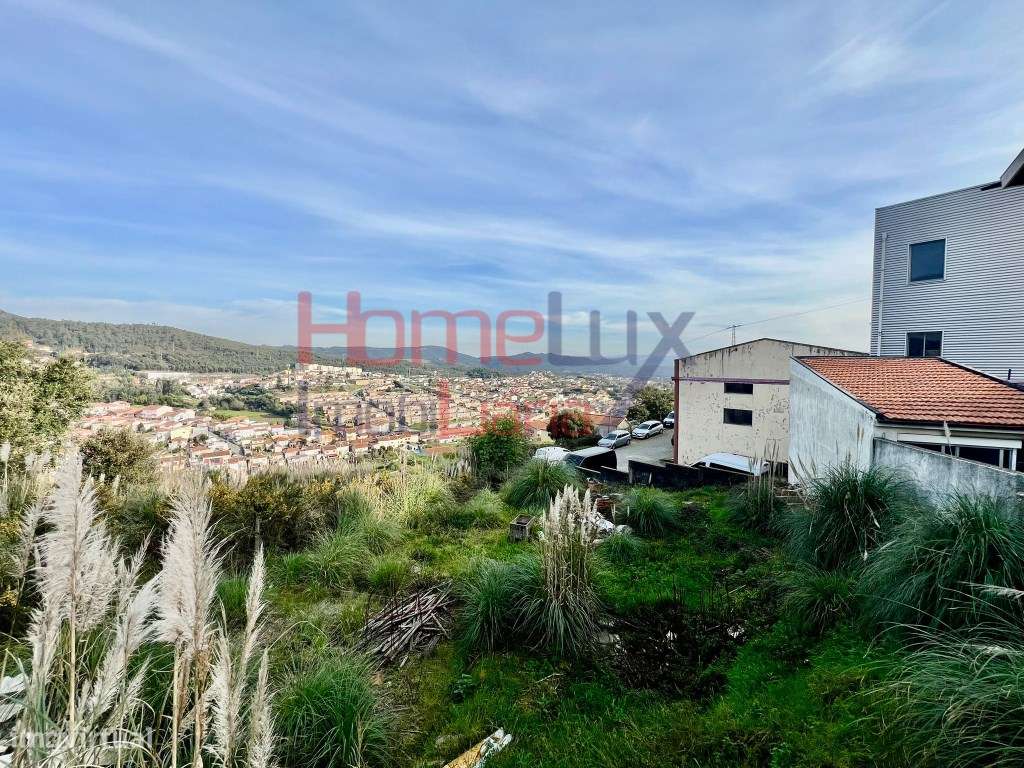 Terreno para Construção em São Pedro da Cova-1