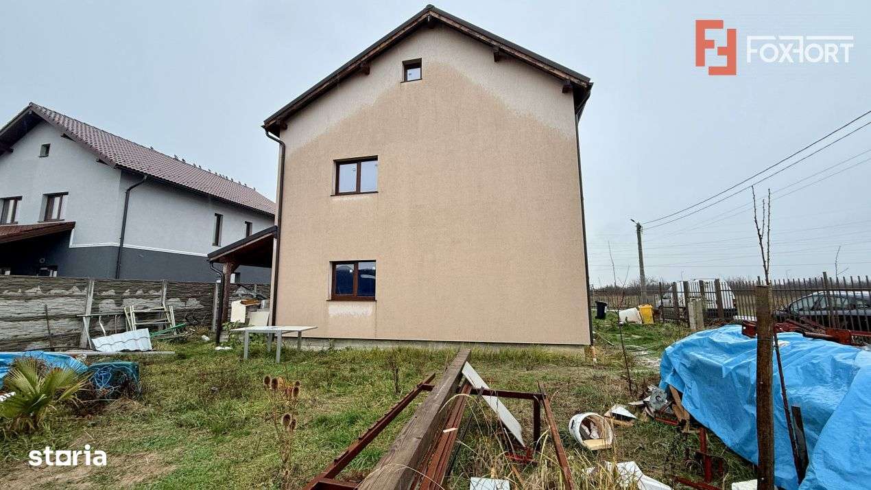 Duplex cu 3 camere, pod mansardabil si panouri fotovoltaice - Calea Ur-0