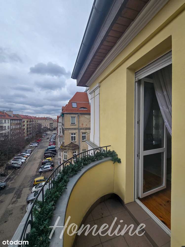 Kamienica z balkonem po rewitalizacji /3 pokoje-11