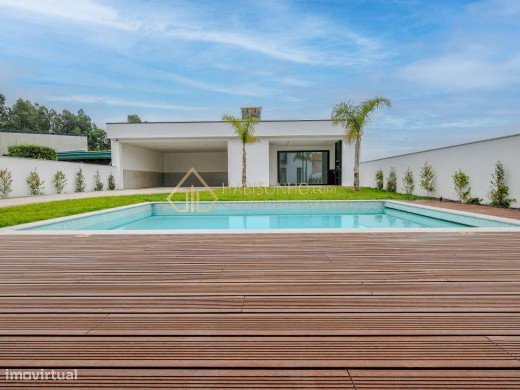 Moradia T4 C/ Piscina | Gulpilhares | Vila Nova de Gaia-16