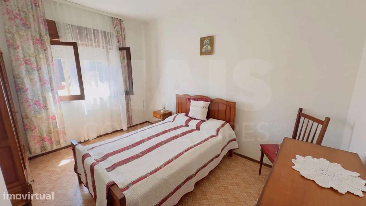 Moradia T5+1 Remodelada com Garagem, Anexo e Vista Panorâmica sobre...-14