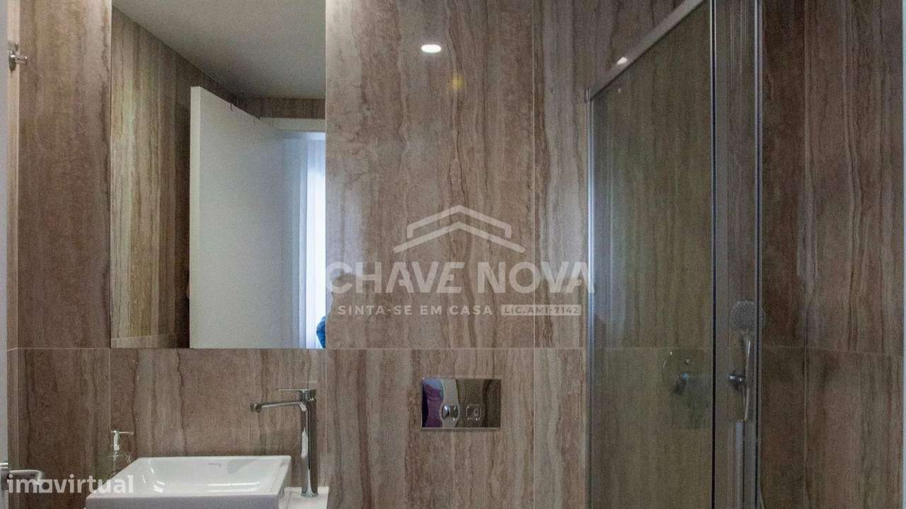 Apartamento T3 Novo em Madalena – Exclusividade e Conforto-10