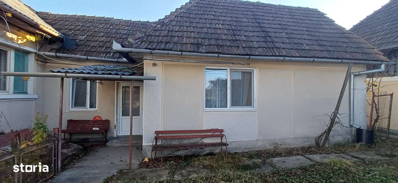 Sasar, casa 11 ari teren-3