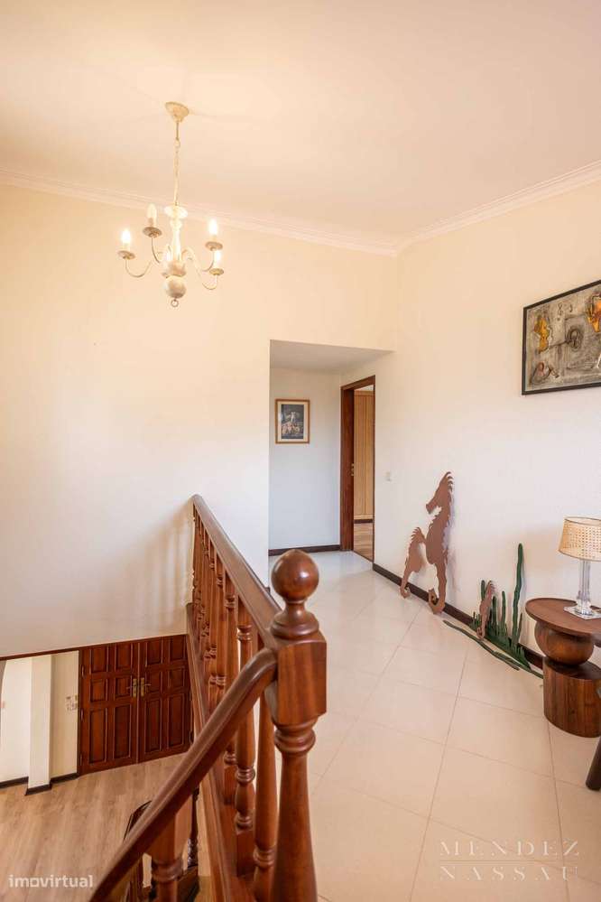 Private Estate - Multi Family - Estoril Villa-9