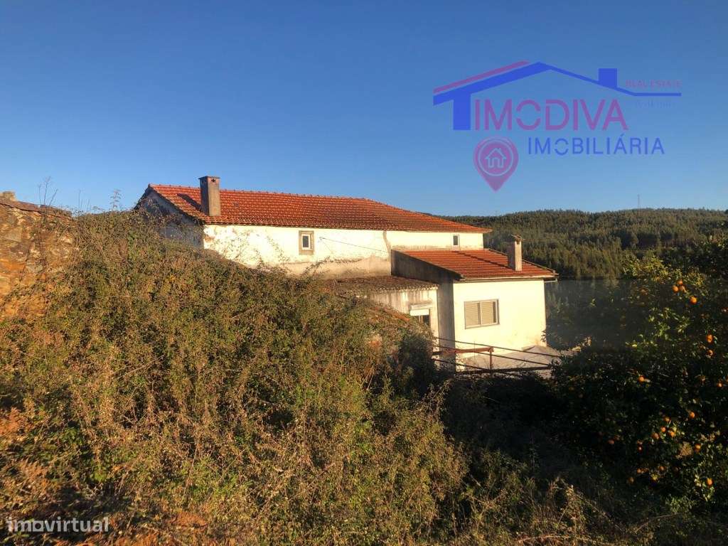 CASA SENHORIAL E TERRENO, CASTANHEIRA DE PERA-42