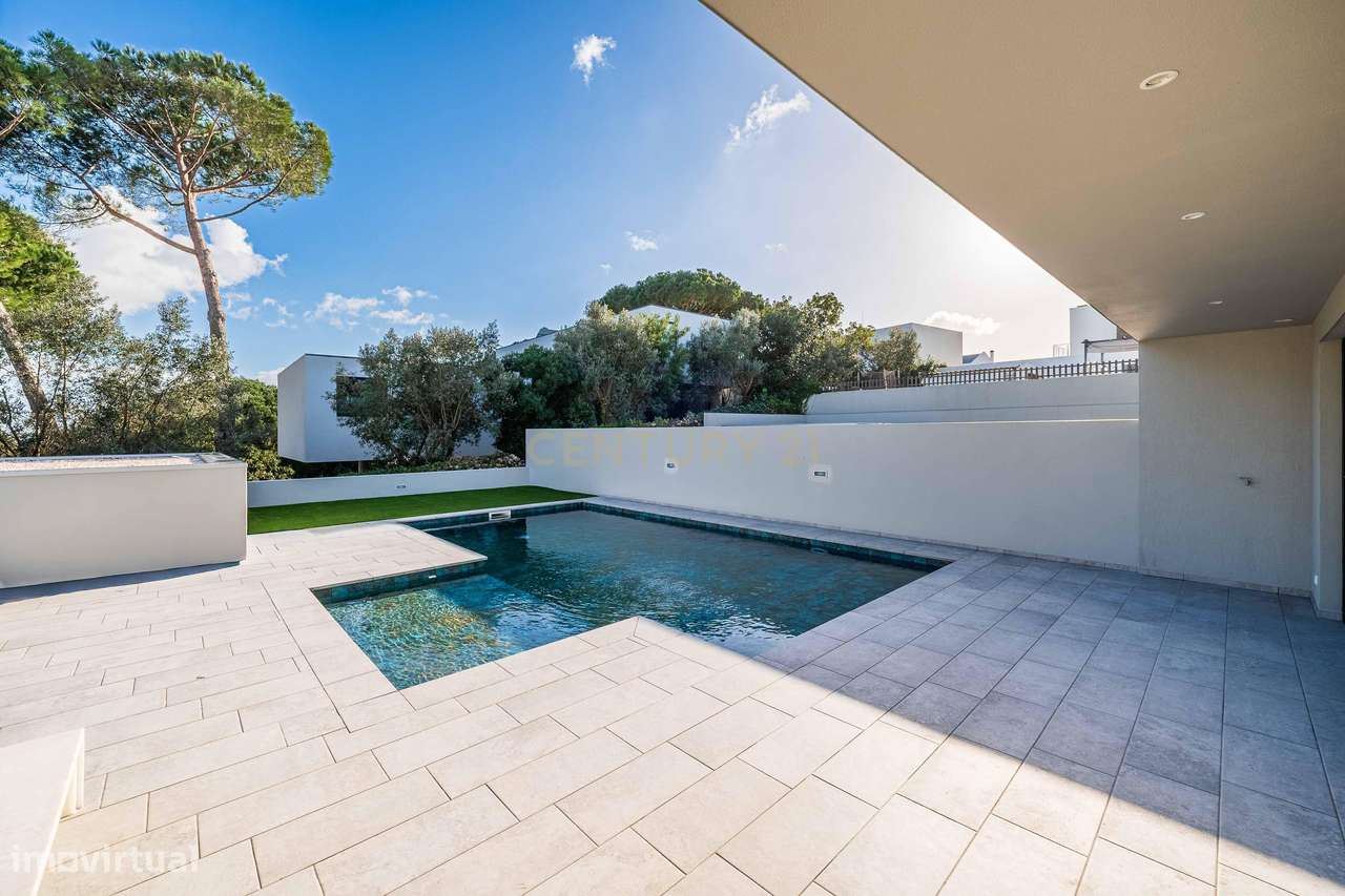 Moradia T3 Moderna de Acabamentos Premium-54