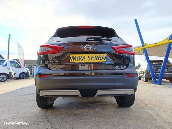 Nissan Qashqai 1.2 DIG-T N-Connecta 18 - 43