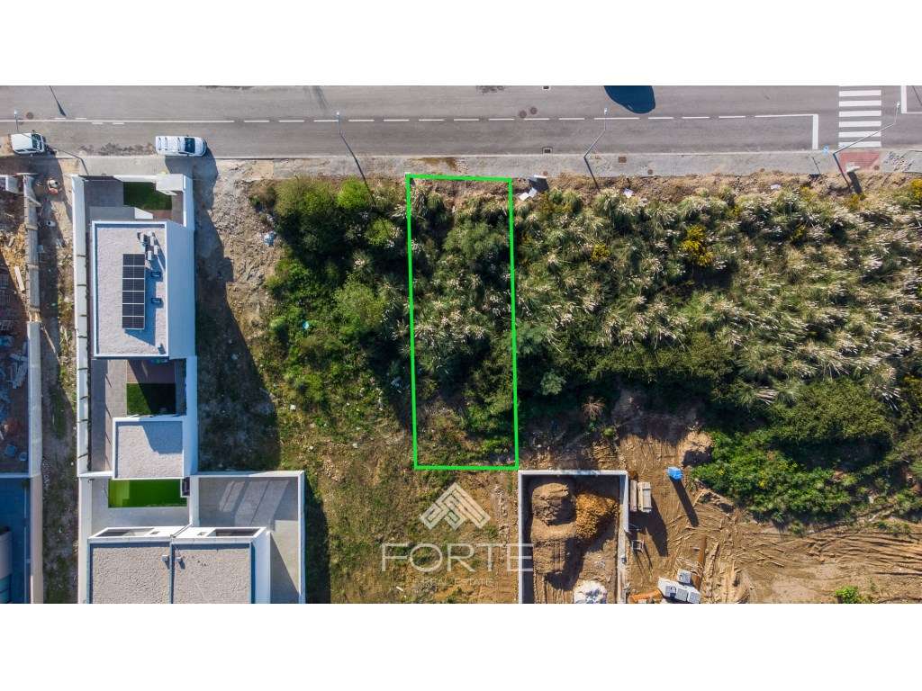 Terreno para construção c/ projeto aprovado -Picalhos-Santa Maria d... - Grande imagem: 2/20