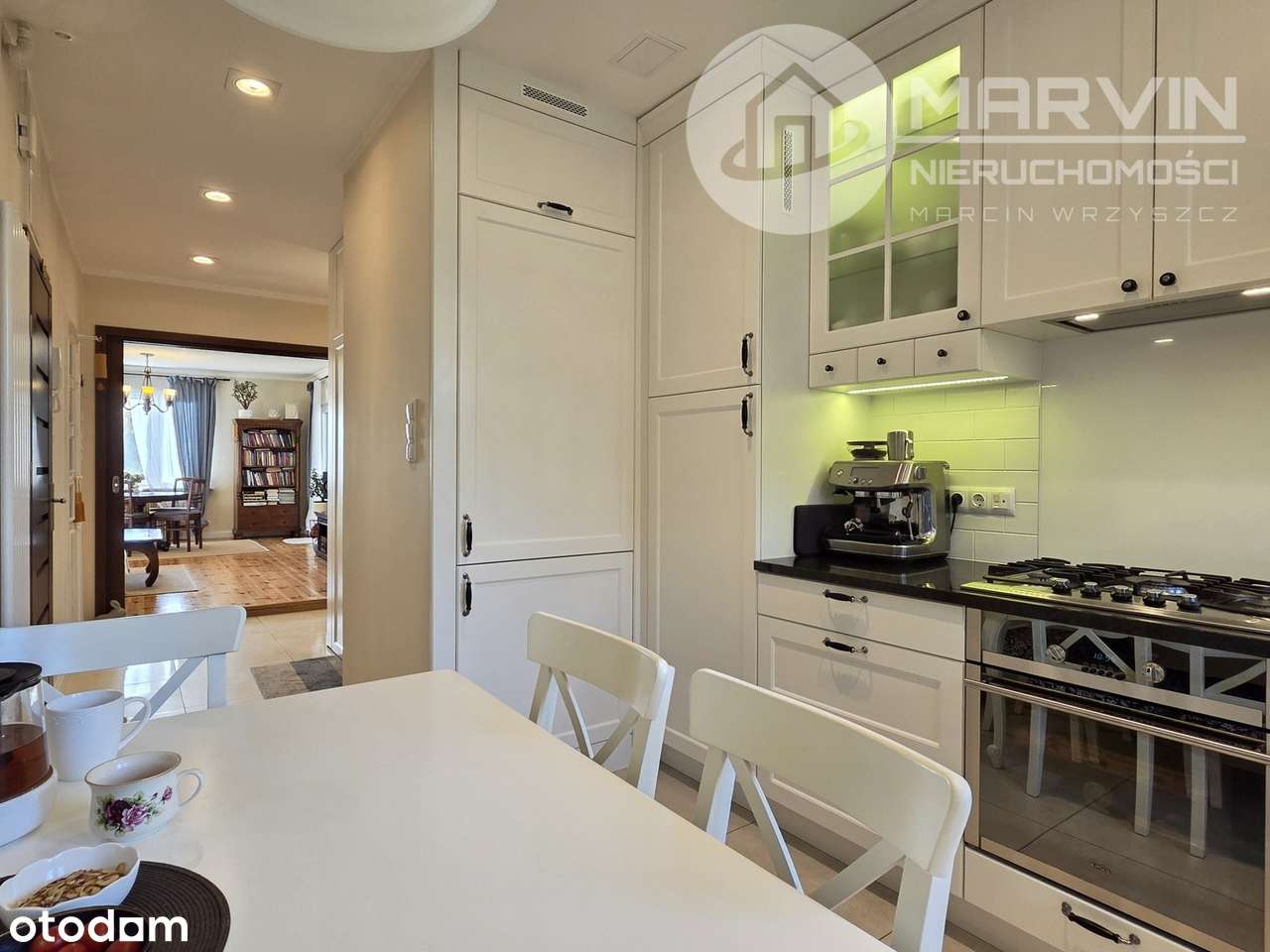 SMART HOME z garderobą, garażem i dużą piwnicą – ul. Wergiliusza-9