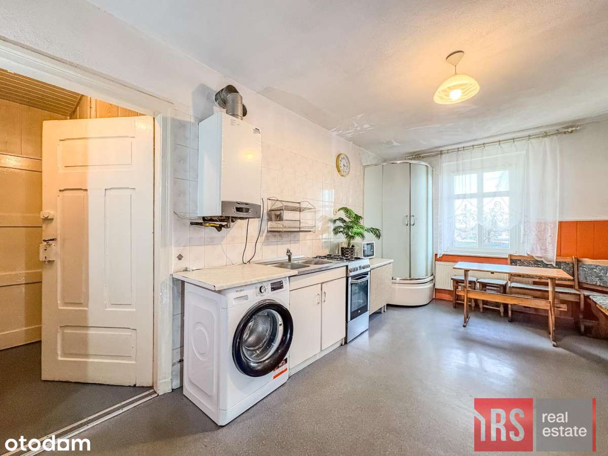 Przestronne mieszkanie w odrestaurowanej kamienicy-8