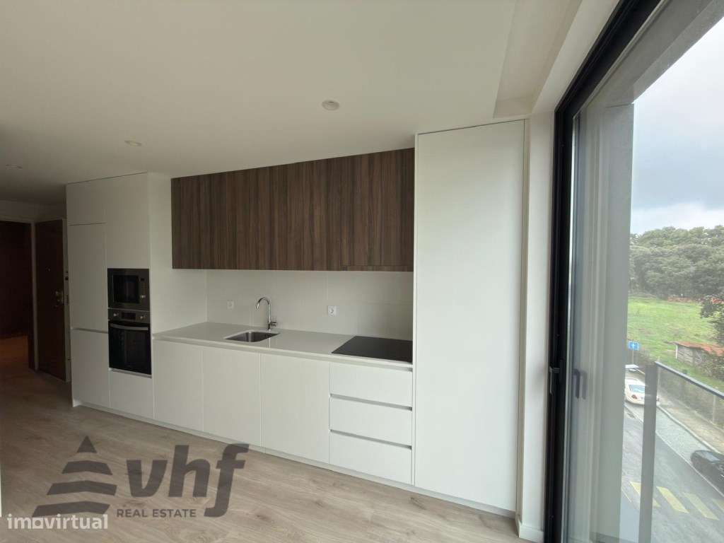 Estúdio Novo com Acabamentos Premium e Lugar de Garagem - Grande imagem: 4/9