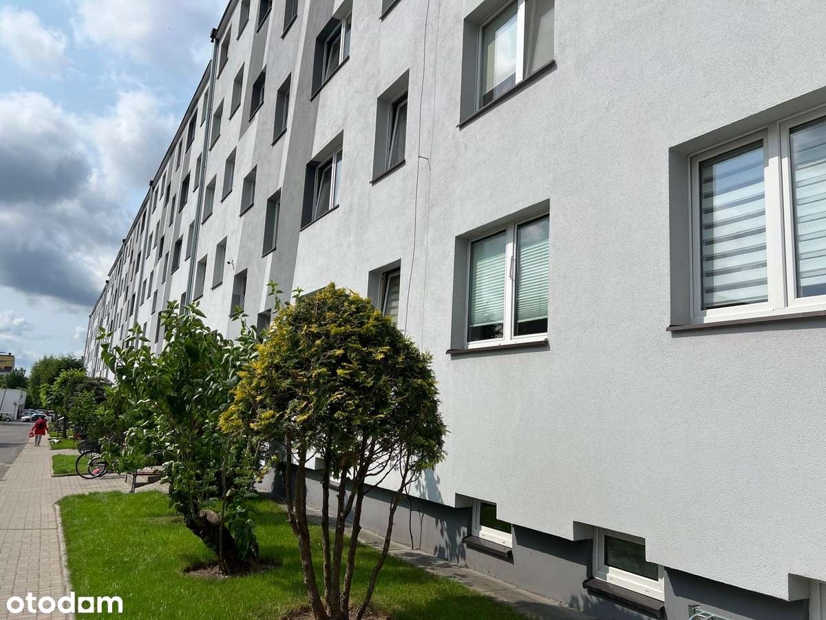 Przestronne 4 pokojowe mieszkanie - Pełny obrazek: 1/8