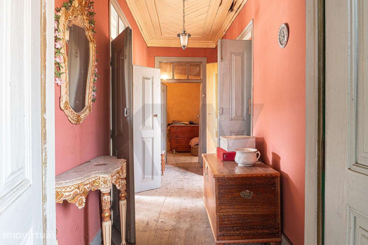 Moradia T10 com Terreno (ÁREA TOTAL 1143m2)  – Arneiro das Milhariças-6