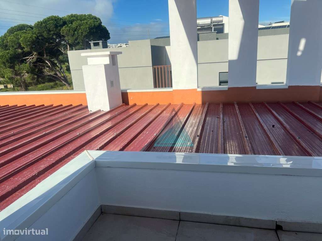 Moradia geminada T4 com excelentes acabamentos Quinta do Desembarga...-41