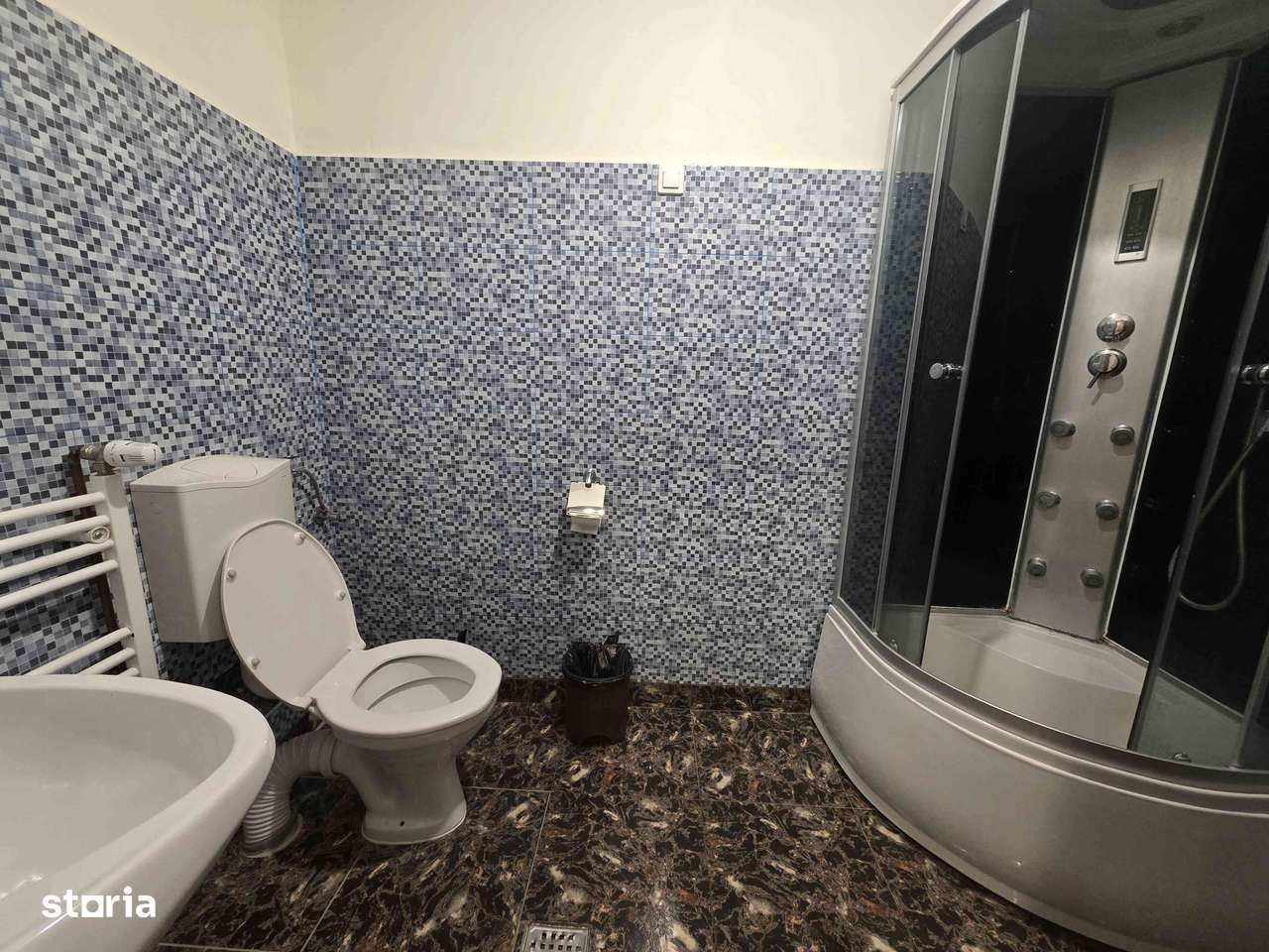 Apartament doua garsoniere centru istoric Brasov-7