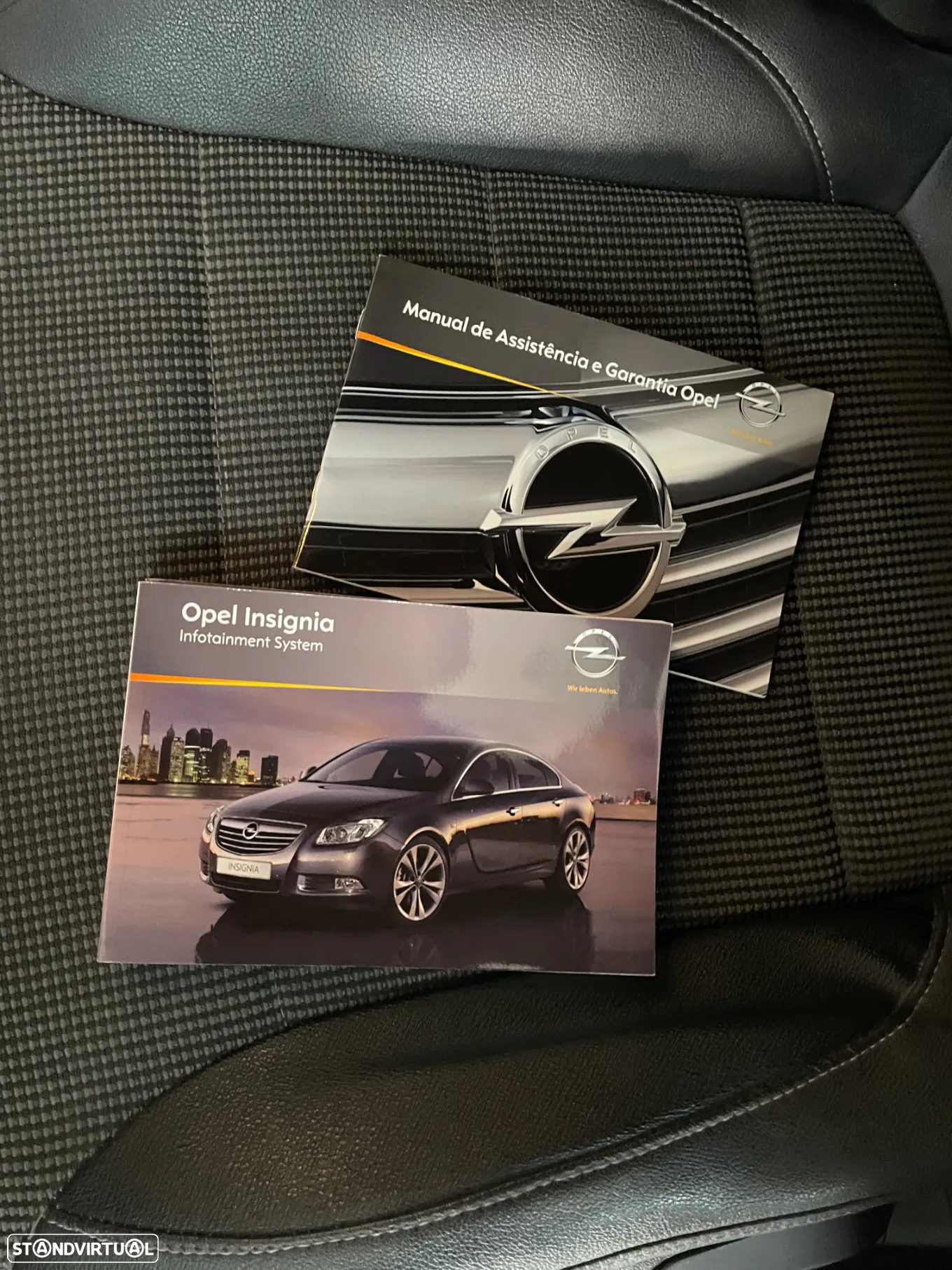 Opel Insignia 2.0 CDTi Cosmo - 23