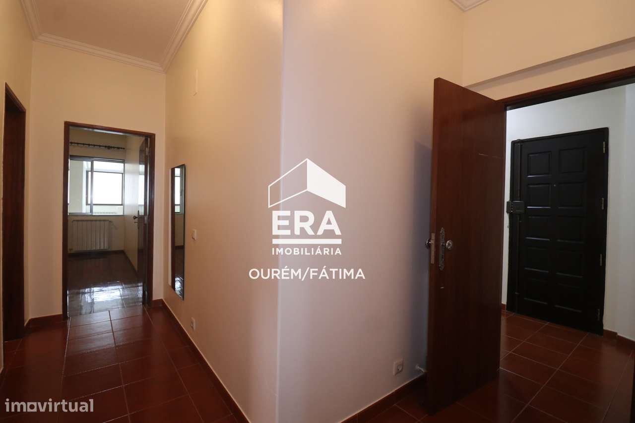 Apartamento T4 em Tomar-16