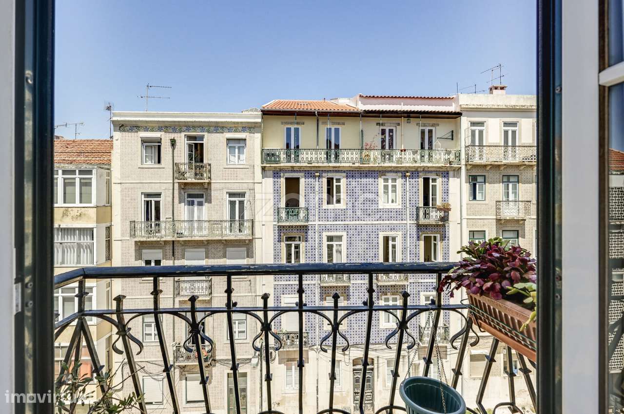 Apartamento de charme no coração de Lisboa.-7