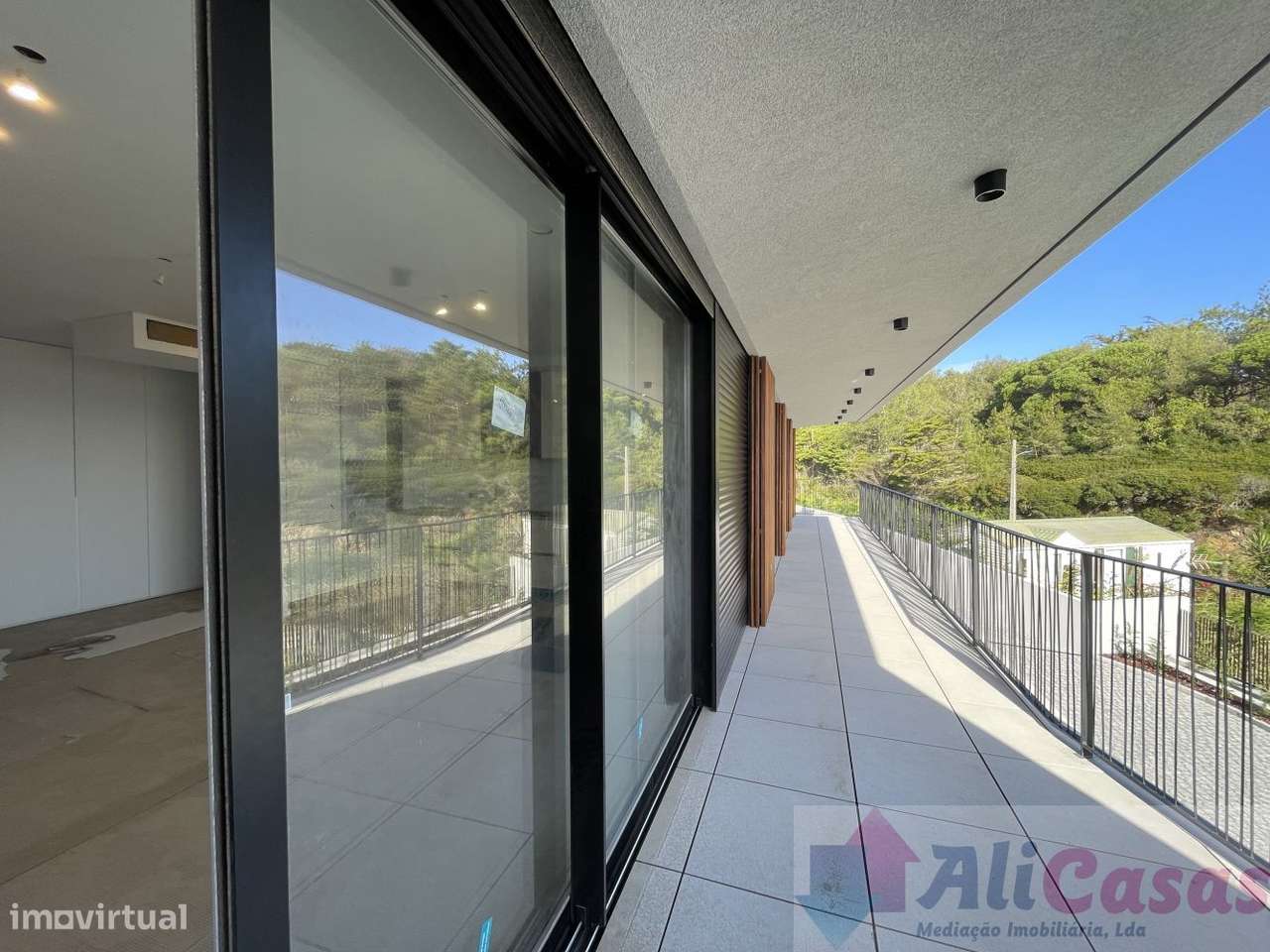 Fabulosos Apartamentos T3 C/Amplas varandas e vista Mar-13