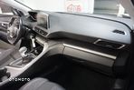 Peugeot 3008 1.5 BlueHDi Allure S&S - 21