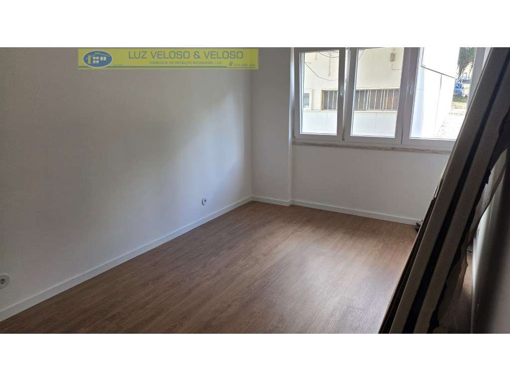 T2 Serra das Minas, remodelado, Arrecadação/Garagem-28