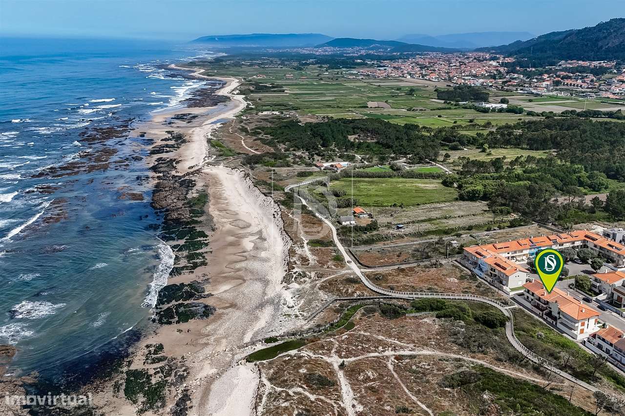 Moradia T3 na 1ª linha de praia, em Cepães, Esposende-8