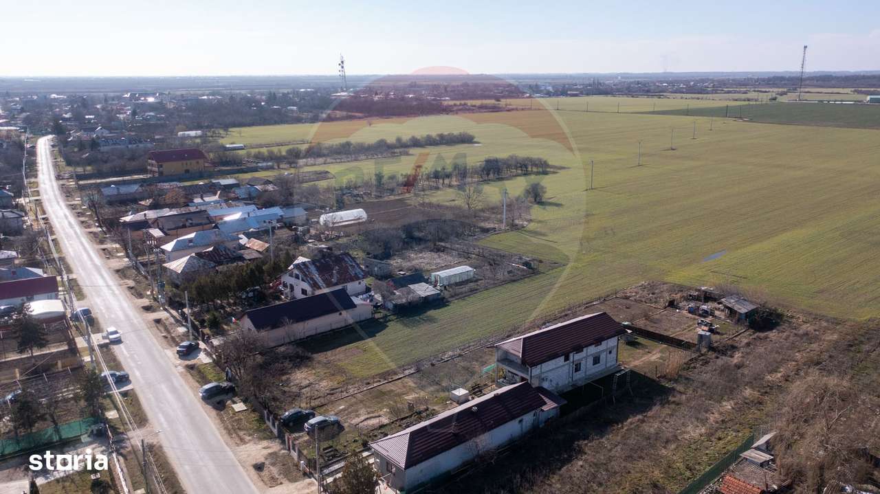 Vanzare teren intravilan 1056 mp si extravilan 8828mp Racari-DB - Imagine principală: 4/20