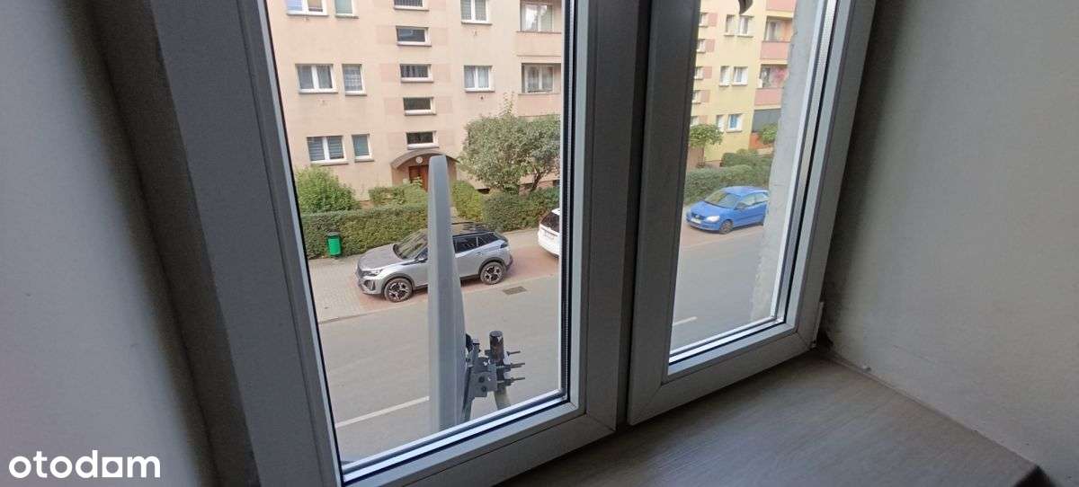 Okazja. Obok dworca. Idealne na biuro. 1 piętro-9