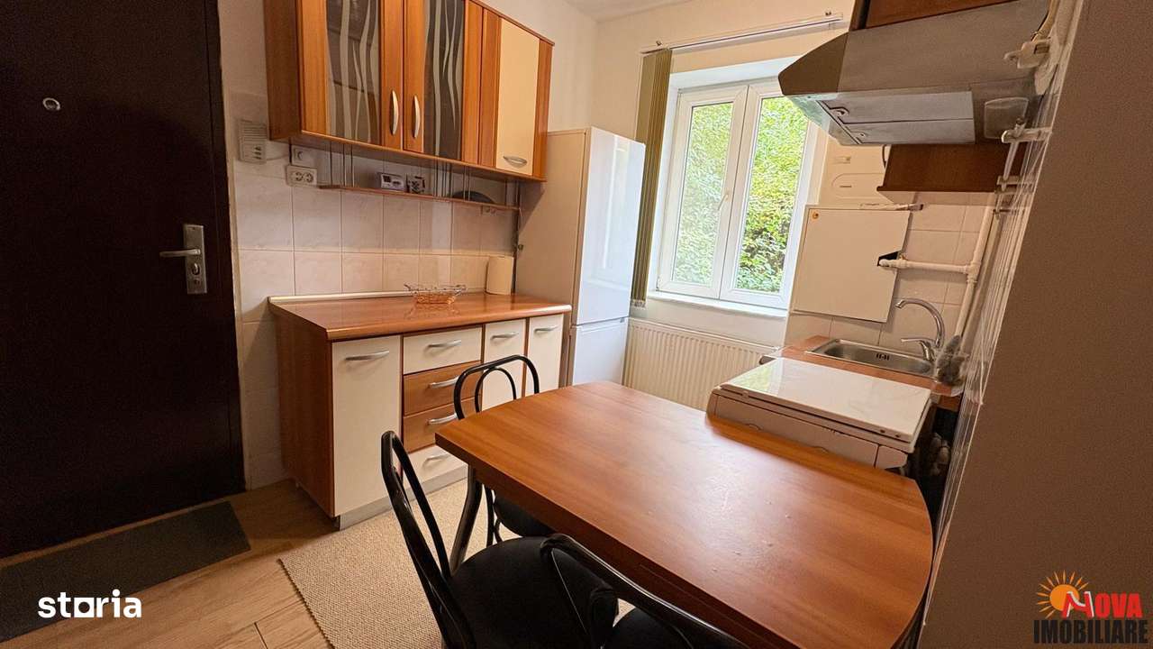 Studio ultacentral - Imagine principală: 4/10