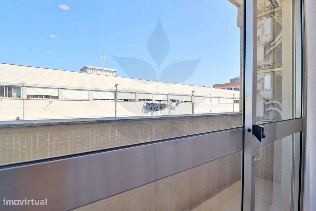 Apartamento T2 Maximinos-15