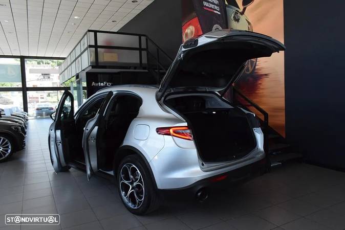 Alfa Romeo Stelvio 2.2 D Super AT8 - 6