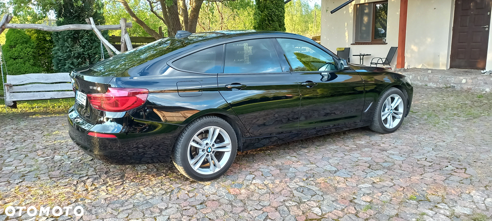 BMW 3GT 318d Business Edition - 16