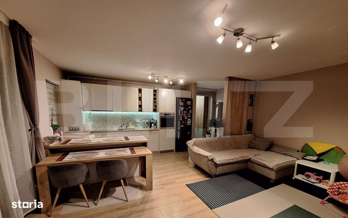 Apartament 3 camere, 2 bai, parcare, zona Terra - Imagine principală: 2/13